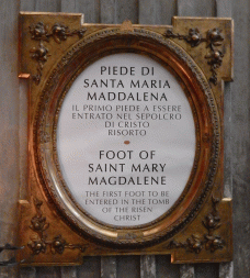 Basilica di San Giovanni Battista dei Fiorentini, Mary Magdalene's foot